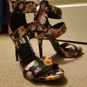Steve Madden Floral Heels
